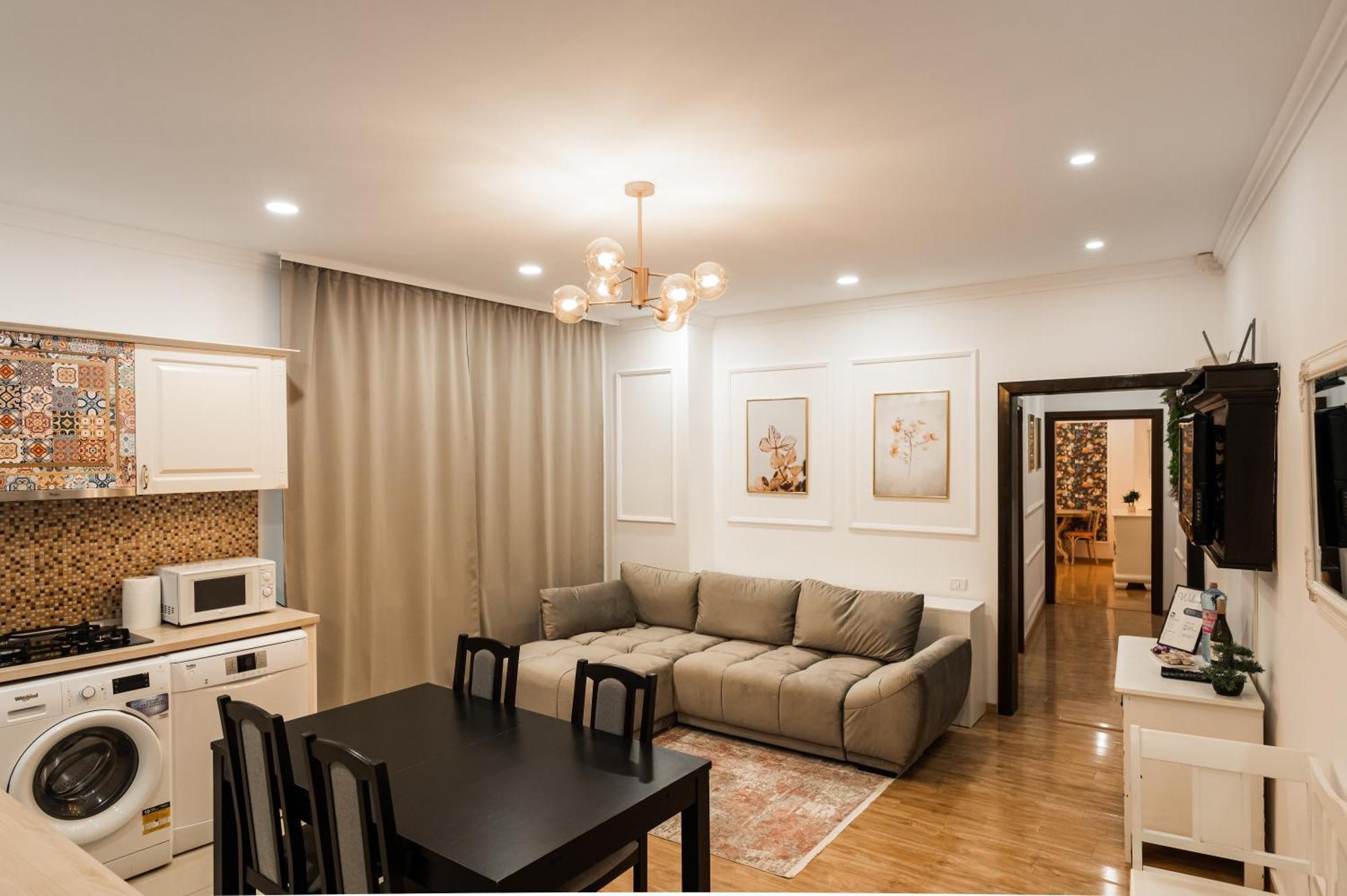 브라쇼브 Apollonia Estate Old Town Big And Luxurious 아파트 외부 사진